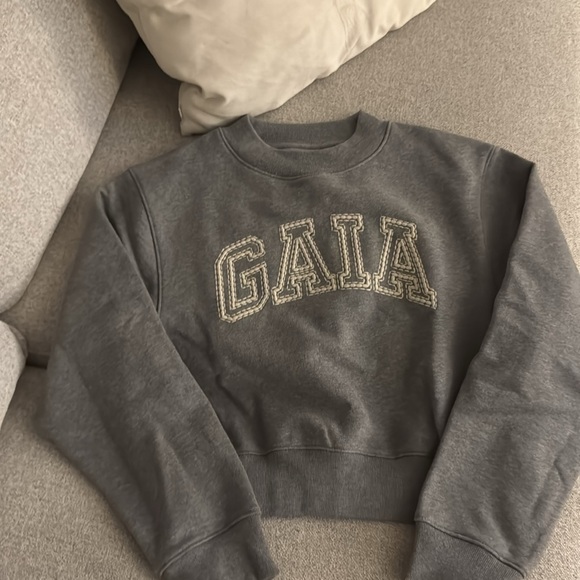 Gap x Cult Gaia Cropped Logo Sweatshirt - Picture 4 of 5